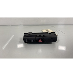 Bouton de warning OPEL INSIGNIA 1 Photo n°1