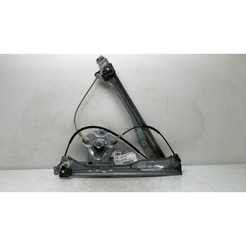 Leve vitre electrique avant gauche RENAULT CLIO 3 Photo n°1