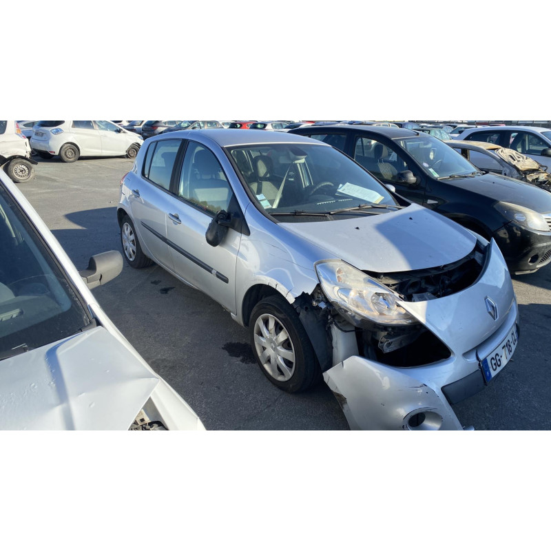Leve vitre electrique avant gauche RENAULT CLIO 3 Photo n°10