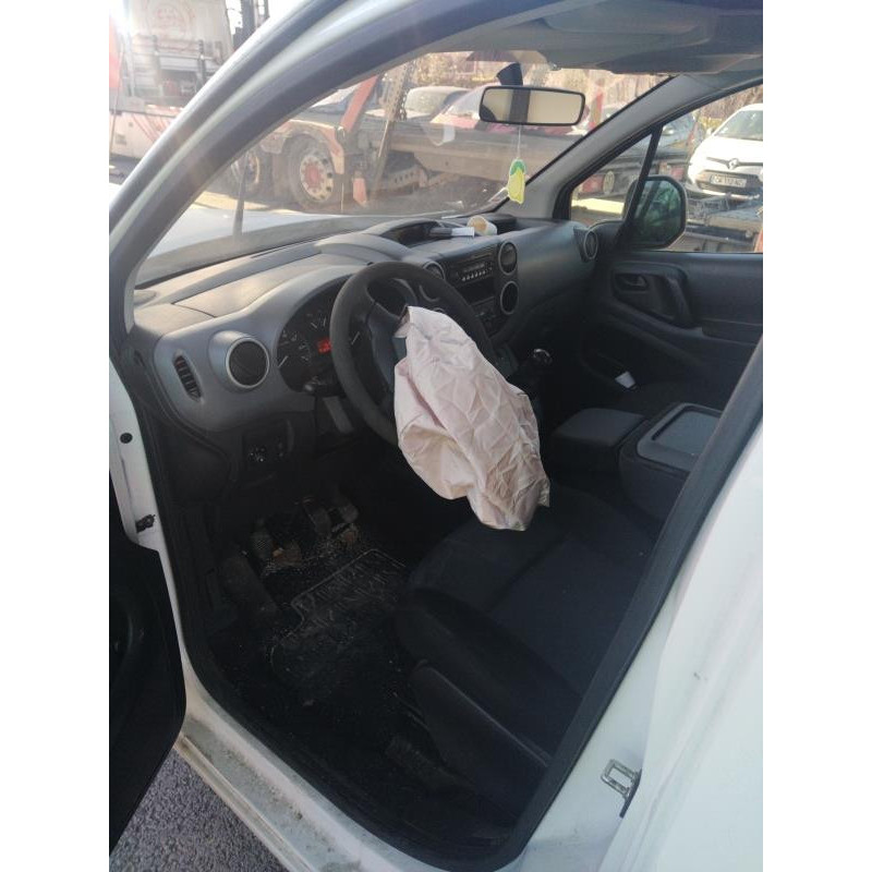 Pretensionneur de ceinture avant droit CITROEN BERLINGO 2 Photo n°8