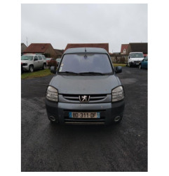 Serrure avant droit PEUGEOT PARTNER 1