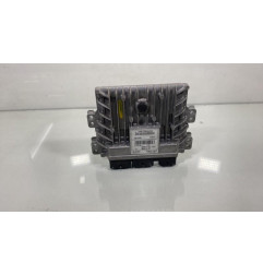 Calculateur moteur RENAULT CLIO 3