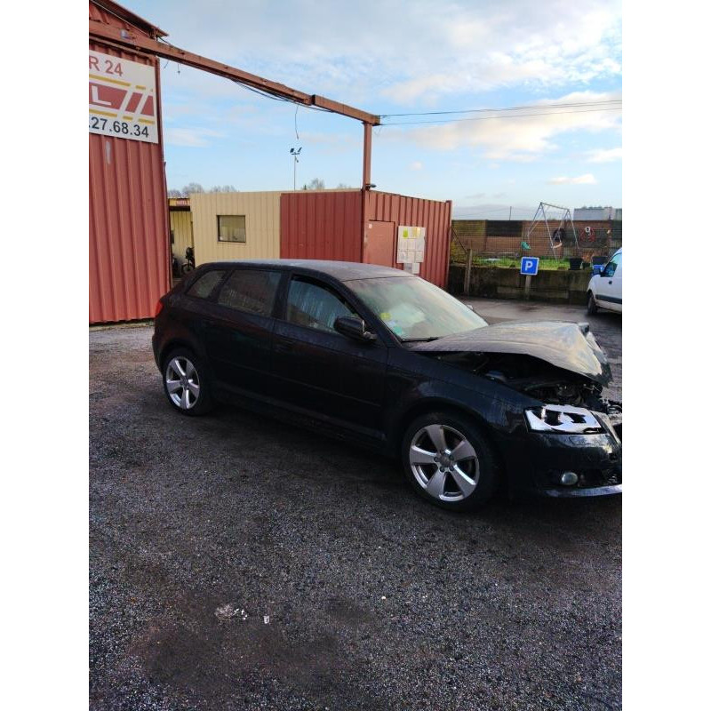 Porte avant droit AUDI A3 2 Photo n°15