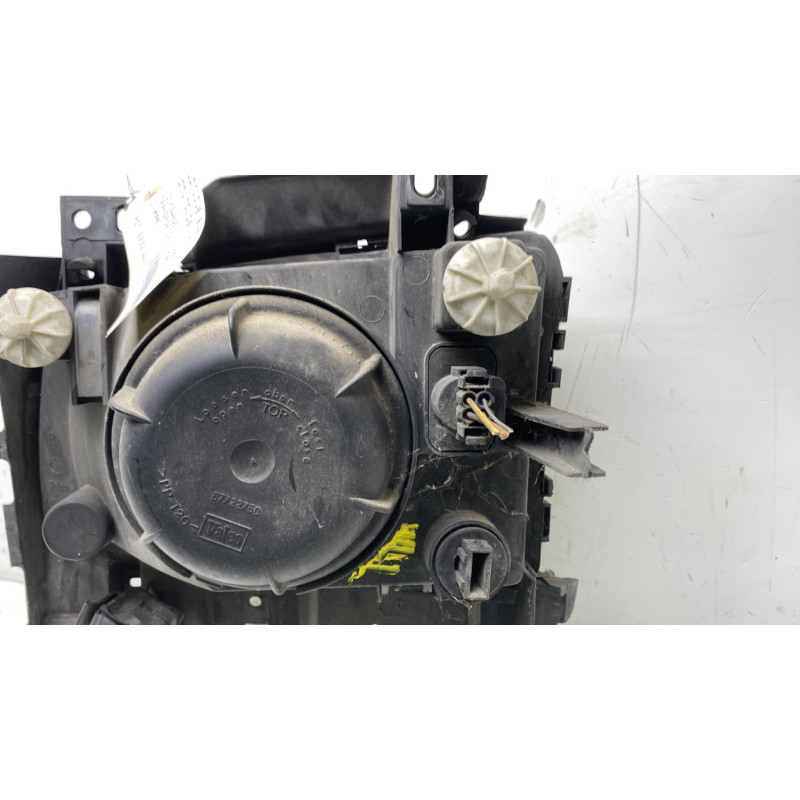 Optique avant principal droit (feux)(phare) VOLKSWAGEN TRANSPORTER 4 Photo n°1