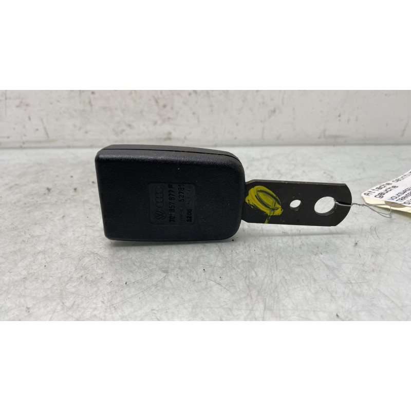 Attache ceinture avant gauche VOLKSWAGEN TRANSPORTER 4 Photo n°1