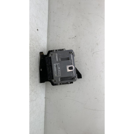 Calculateur moteur RENAULT MEGANE 3