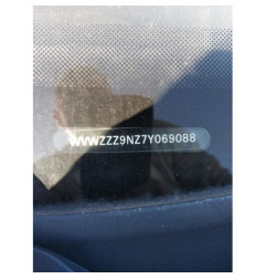 Serrure avant droit VOLKSWAGEN POLO 4