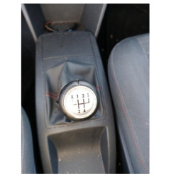 Serrure avant droit VOLKSWAGEN POLO 4