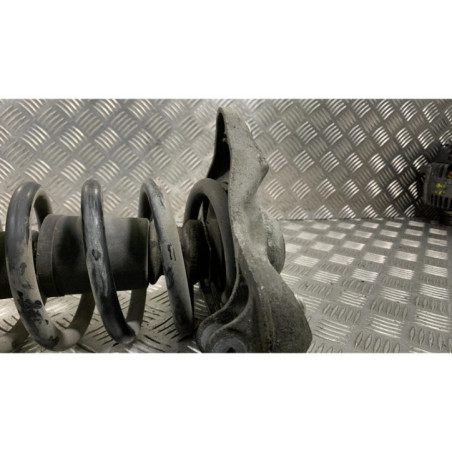 Amortisseur avant gauche VOLKSWAGEN PASSAT 4 Photo n°1