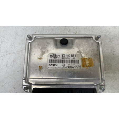 Calculateur moteur VOLKSWAGEN PASSAT 4