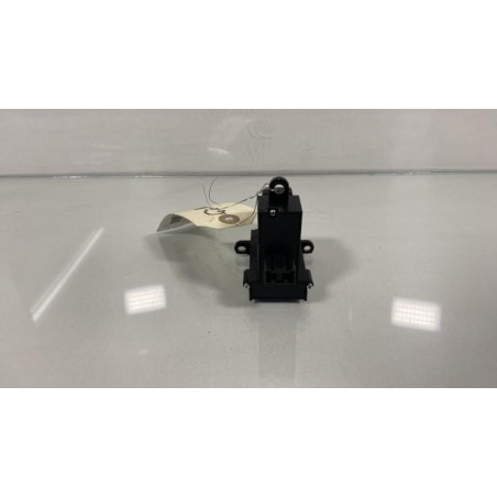 Bouton de warning MAZDA 3 2