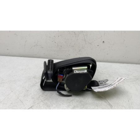 Pretensionneur de ceinture avant gauche RENAULT MEGANE 3