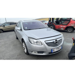 Attache ceinture avant droit OPEL INSIGNIA 1
