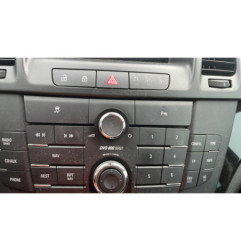 Attache ceinture avant droit OPEL INSIGNIA 1