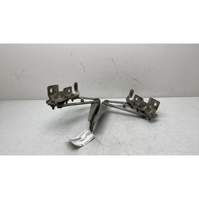Charniere de capot OPEL INSIGNIA 1 Photo n°3
