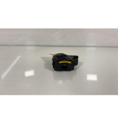 Interrupteur de leve vitre arriere droit OPEL INSIGNIA 1