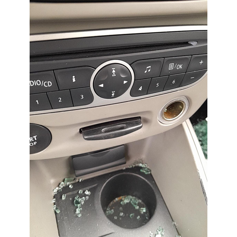 Calculateur moteur RENAULT MEGANE 3 Photo n°7