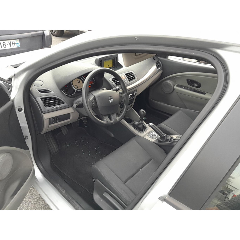Calculateur moteur RENAULT MEGANE 3 Photo n°12