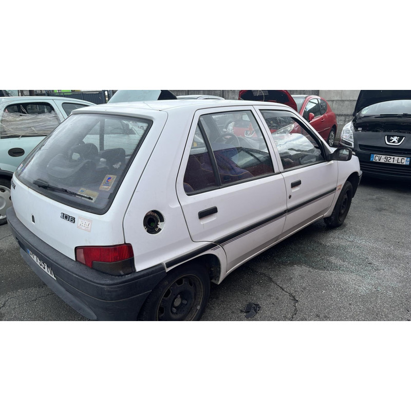 Capot PEUGEOT 106 Photo n°11