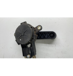 Leve vitre mecanique avant droit PEUGEOT 106