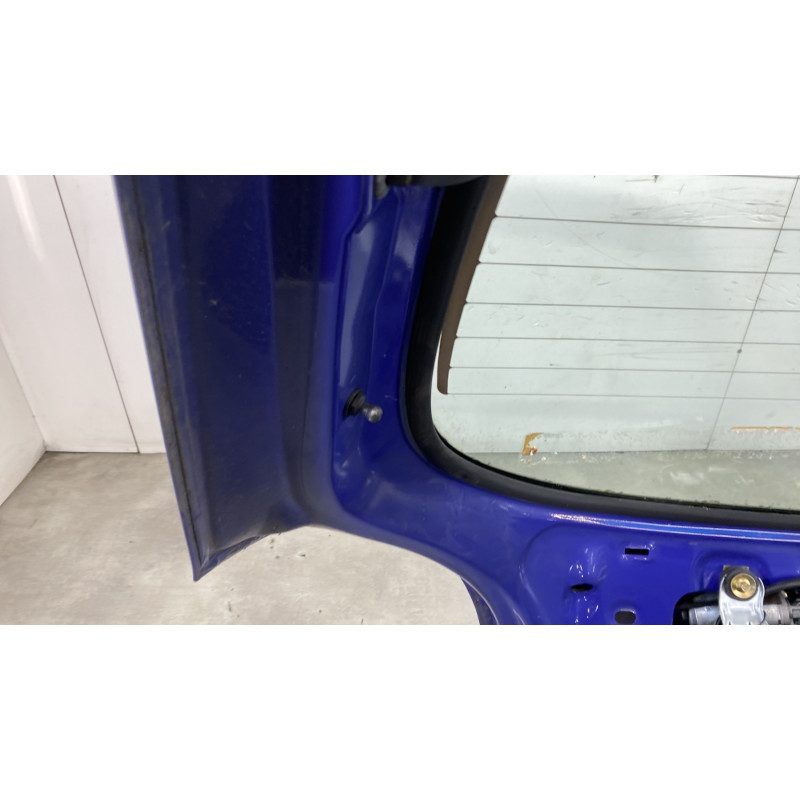 Malle/Hayon arriere FORD FIESTA 4 Photo n°11
