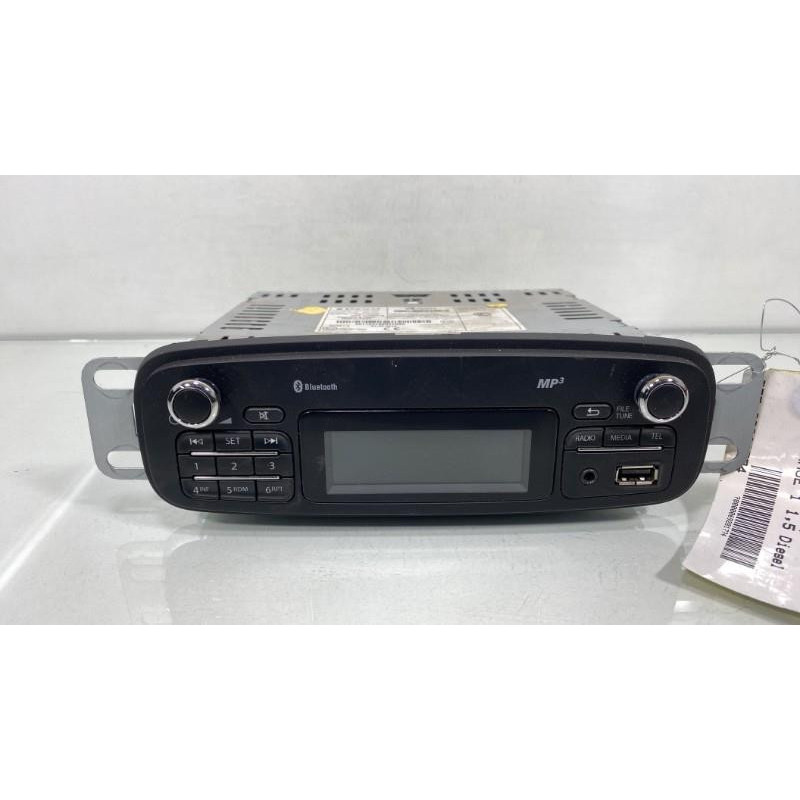 Autoradio d'origine RENAULT CLIO 4 Photo n°3