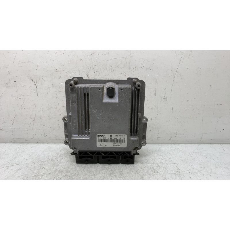 Calculateur moteur RENAULT CLIO 4 Photo n°2