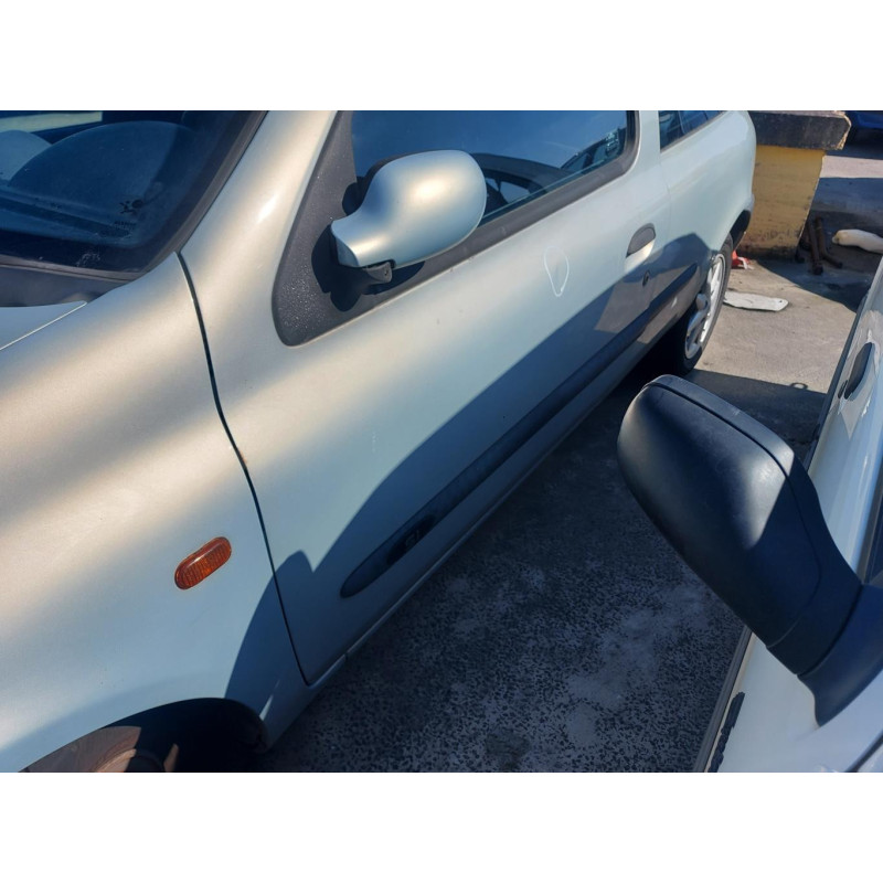Serrure avant droit RENAULT CLIO 2 Photo n°11