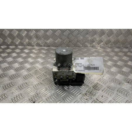 Bloc ABS (freins anti-blocage) BMW X3 E83 Photo n°1