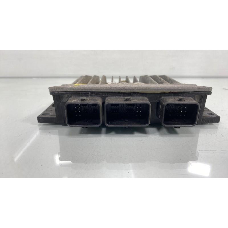 Calculateur moteur RENAULT KANGOO 2 Photo n°2