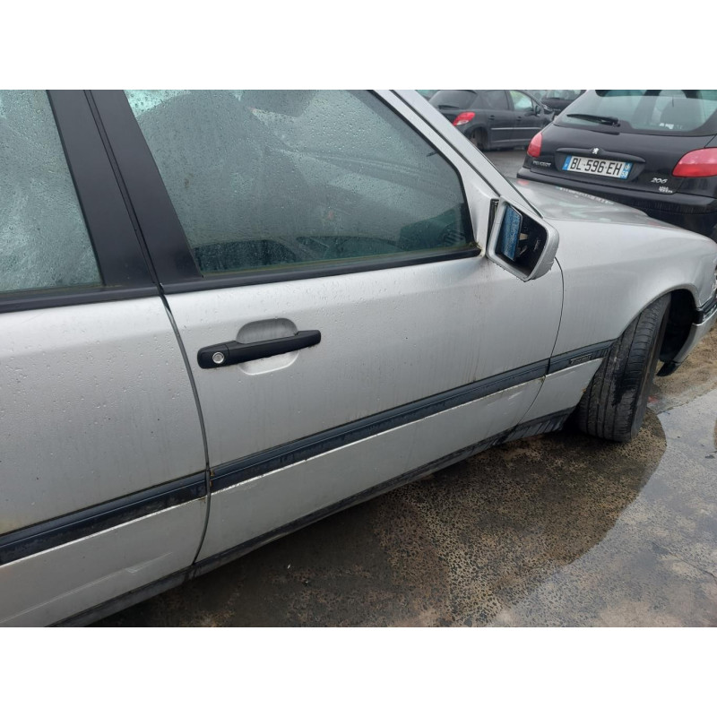 Serrure avant gauche MERCEDES CLASSE C 202 Photo n°5