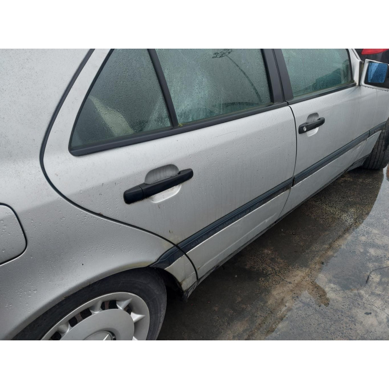Serrure avant gauche MERCEDES CLASSE C 202 Photo n°15