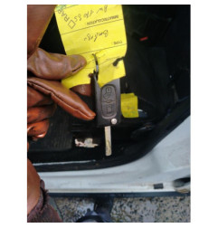 Attache ceinture arriere gauche CITROEN BERLINGO 2