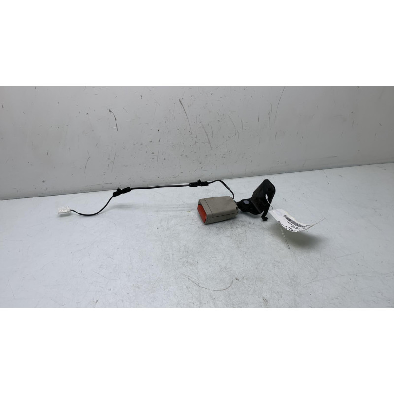 Attache ceinture arriere droit PEUGEOT 508 1 Photo n°3
