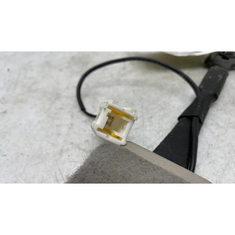 Attache ceinture avant gauche PEUGEOT 508 1 Photo n°2
