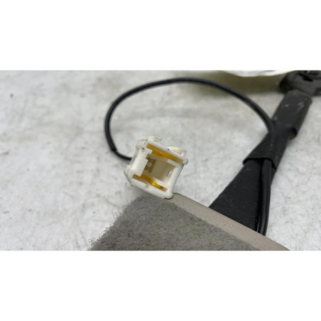 Attache ceinture avant gauche PEUGEOT 508 1