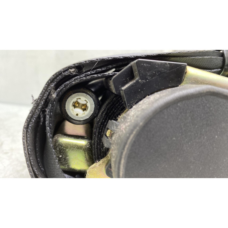 Pretensionneur de ceinture avant droit PEUGEOT 206 Photo n°4