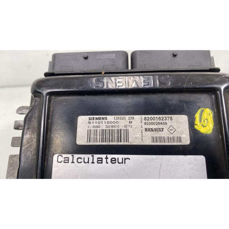 Calculateur moteur RENAULT CLIO 2 Photo n°2
