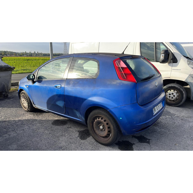 Pretensionneur de ceinture avant gauche FIAT GRANDE PUNTO Photo n°10