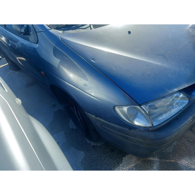 Vitre arriere gauche RENAULT SCENIC 1 Photo n°4
