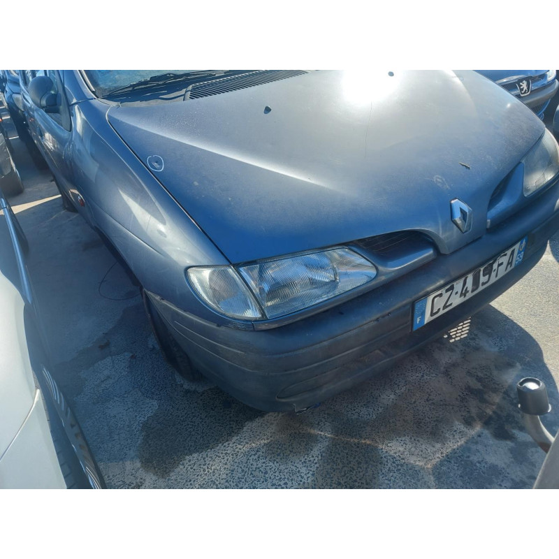 Vitre arriere gauche RENAULT SCENIC 1 Photo n°7