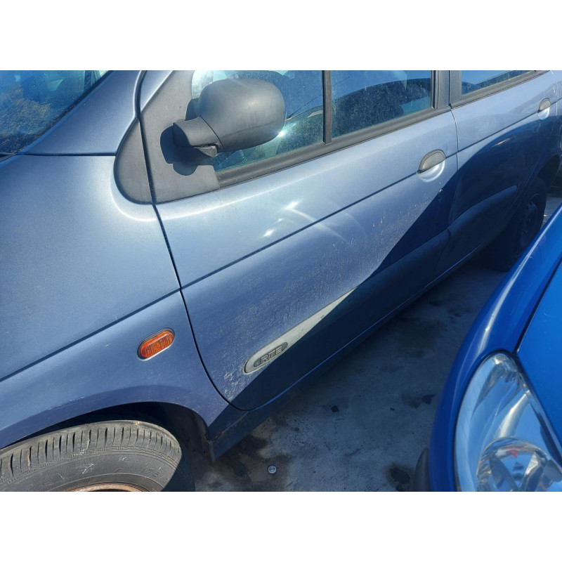 Vitre arriere gauche RENAULT SCENIC 1 Photo n°9