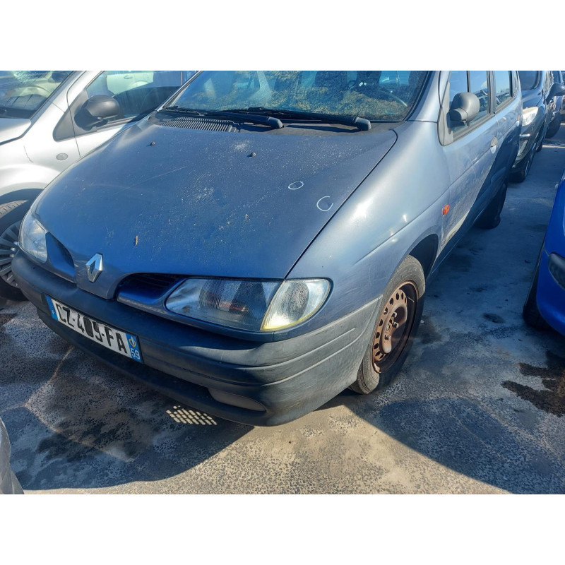 Vitre arriere gauche RENAULT SCENIC 1 Photo n°11