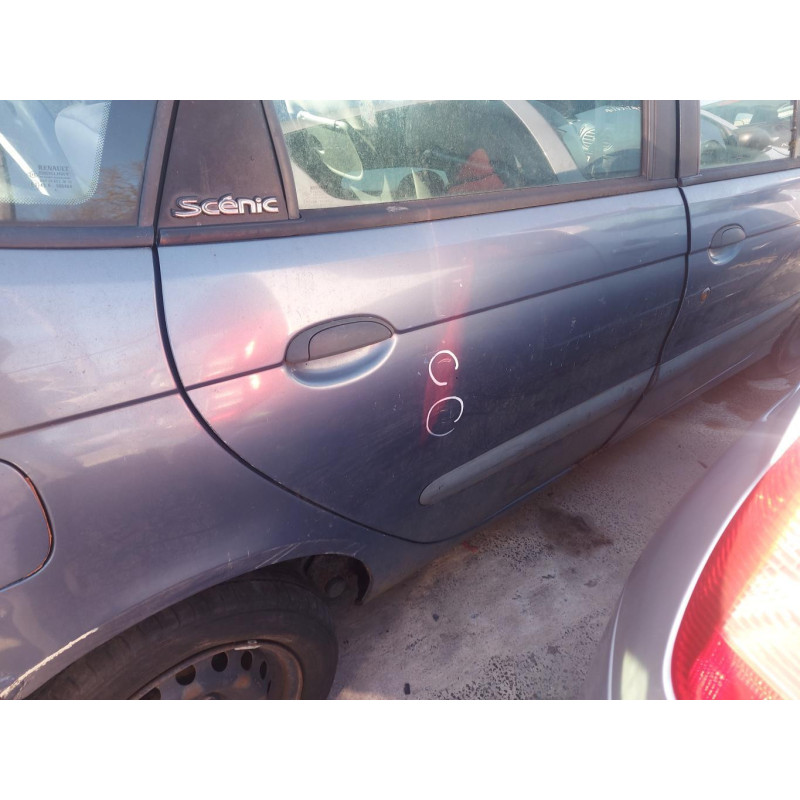 Vitre arriere gauche RENAULT SCENIC 1 Photo n°15