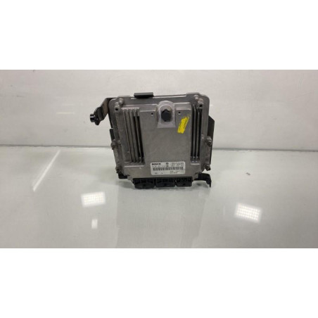 Calculateur moteur RENAULT LAGUNA 3
