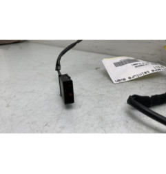 Attache ceinture avant droit LANCIA DELTA 3