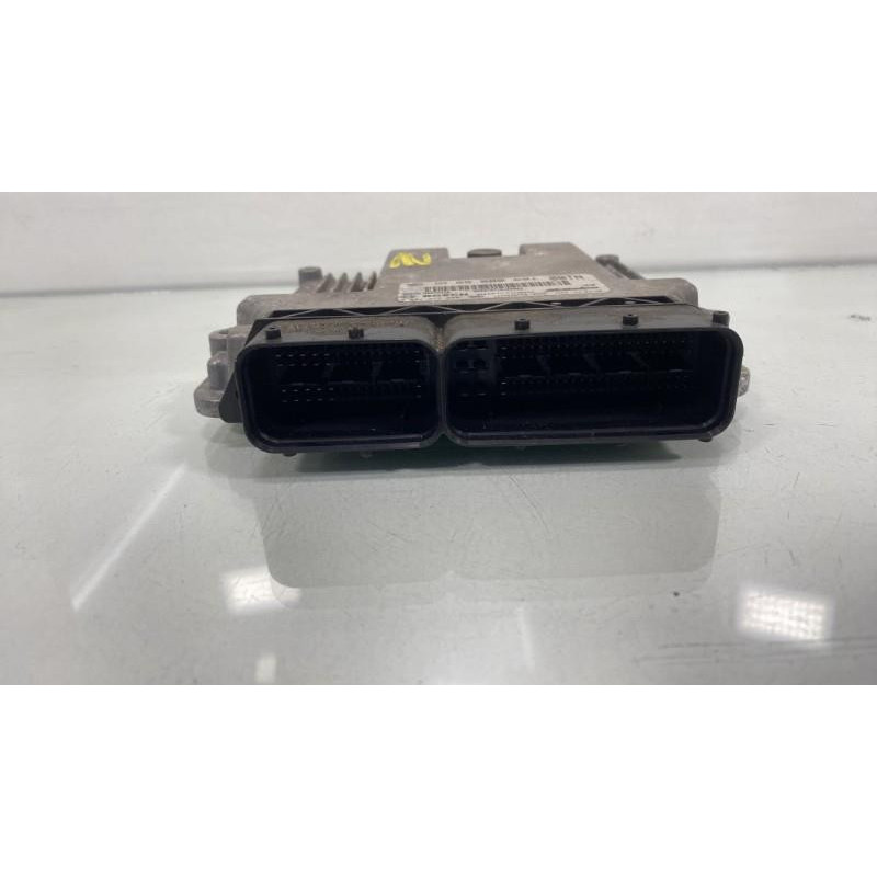 Calculateur moteur OPEL CORSA D Photo n°3