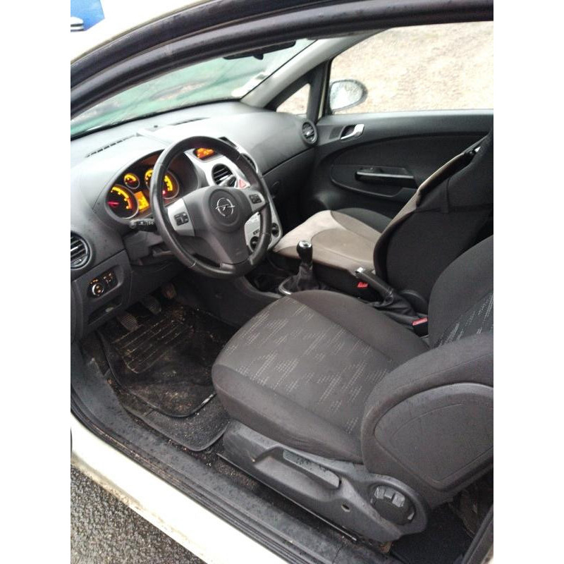 Calculateur moteur OPEL CORSA D Photo n°4