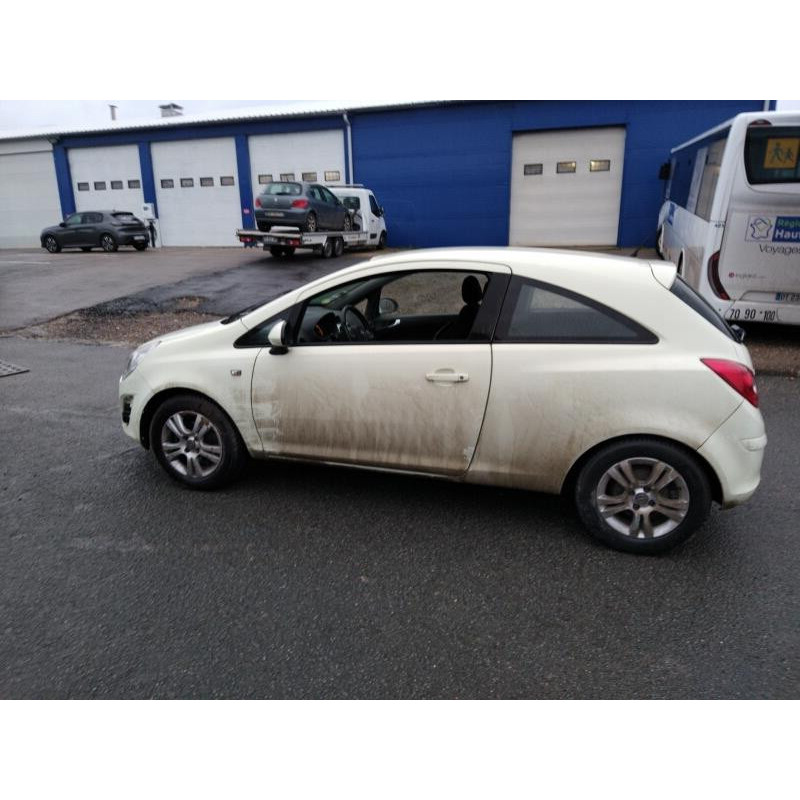 Calculateur moteur OPEL CORSA D Photo n°10