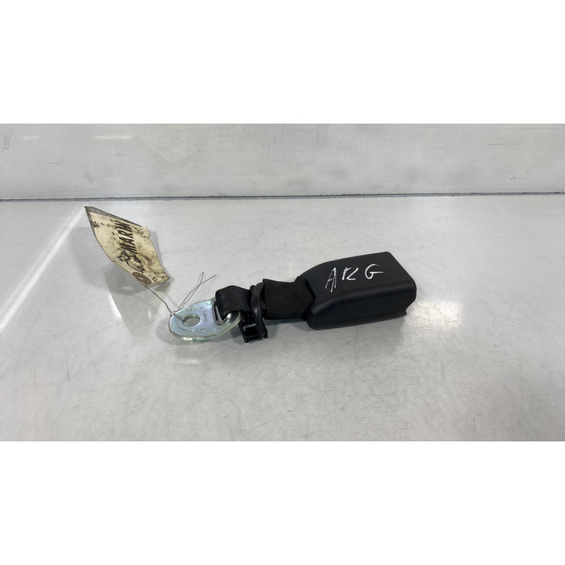 Attache ceinture arriere gauche CITROEN C1 2 Photo n°2
